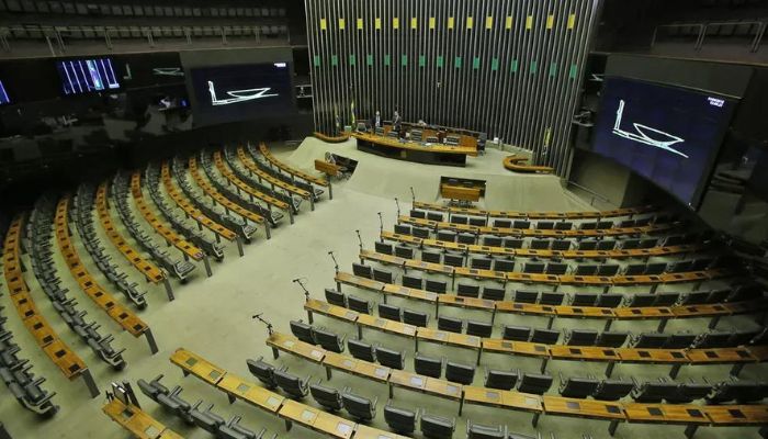 Deputados federais eleitos no Paraná; veja lista